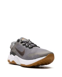 graue niedrige Sneakers von Nike