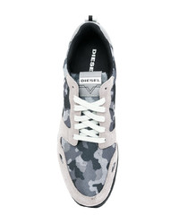 graue niedrige Sneakers von Diesel