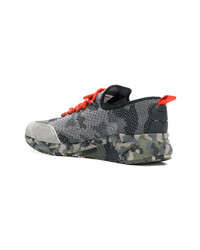 graue niedrige Sneakers von Diesel