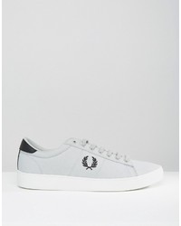 graue niedrige Sneakers von Fred Perry