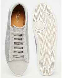 graue niedrige Sneakers von Fred Perry