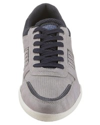 graue niedrige Sneakers von Tom Tailor
