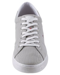 graue niedrige Sneakers von Tommy Hilfiger