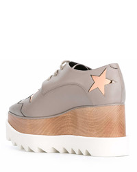 graue Schuhe aus Leder mit Sternenmuster von Stella McCartney
