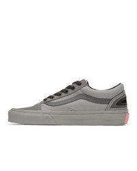 graue Segeltuch niedrige Sneakers von Vans