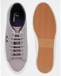 graue Segeltuch niedrige Sneakers von Fred Perry