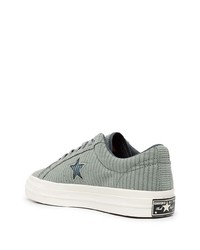 graue Segeltuch niedrige Sneakers von Converse