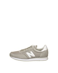 graue Segeltuch Sportschuhe von New Balance