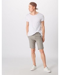 graue Shorts von Iriedaily