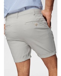 graue Shorts von Izod