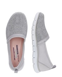 graue Slip-On Sneakers aus Segeltuch von Skechers