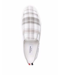 graue Slip-On Sneakers mit Schottenmuster von Thom Browne