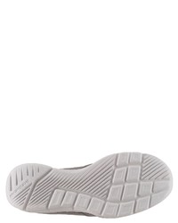 graue Slip-On Sneakers von Skechers