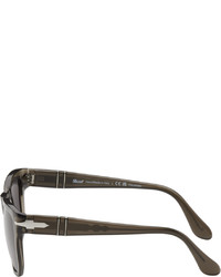 graue Sonnenbrille von Persol