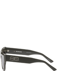 graue Sonnenbrille von Balenciaga