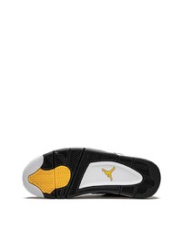 graue Sportschuhe von Jordan