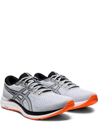 graue Sportschuhe von Asics