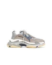 graue Sportschuhe von Balenciaga