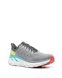 graue Sportschuhe von Hoka One One