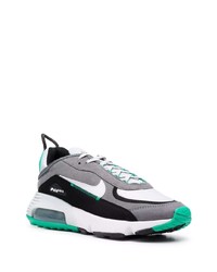 graue Sportschuhe von Nike