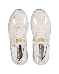 graue Sportschuhe von Golden Goose