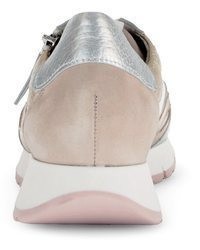 graue Sportschuhe von Gabor