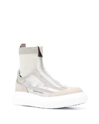 graue Sportschuhe von Emporio Armani