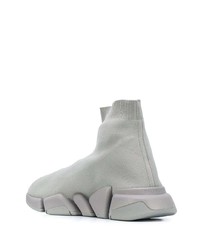 graue Sportschuhe von Balenciaga