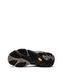 graue Sportschuhe von Merrell