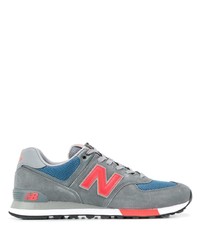 graue Sportschuhe von New Balance