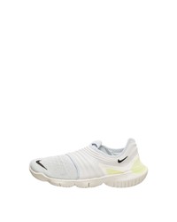 graue Sportschuhe von Nike