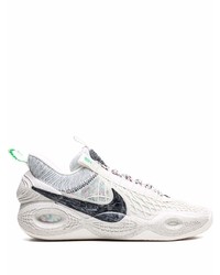 graue Sportschuhe von Nike