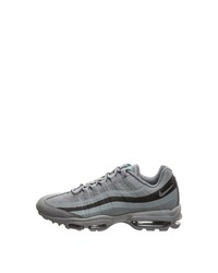 graue Sportschuhe von Nike Sportswear