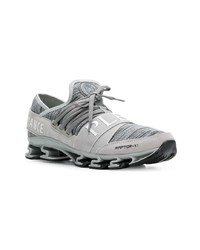 graue Sportschuhe von Plein Sport