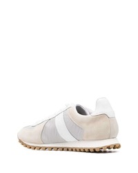 graue Sportschuhe von Sandro