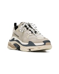 graue Sportschuhe von Balenciaga