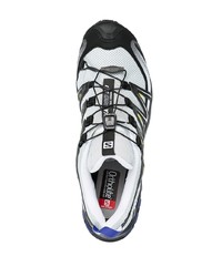 graue Sportschuhe von Salomon S/Lab