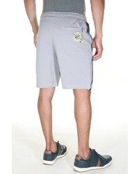 graue Sportshorts von FIOCEO