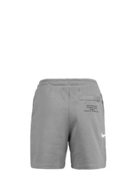 graue Sportshorts von Nike Sportswear