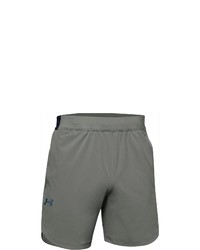 graue Sportshorts von Under Armour