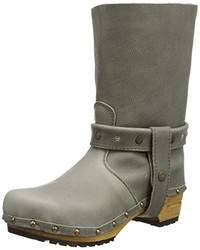 graue Stiefel von Sanita