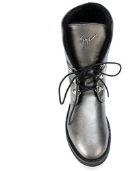 graue Stiefeletten von Giuseppe Zanotti Design