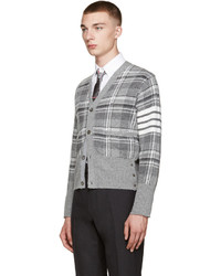 graue Strickjacke mit Schottenmuster von Thom Browne