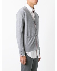 graue Strickjacke von Thom Browne