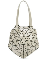 graue Taschen mit geometrischem Muster von Bao Bao Issey Miyake