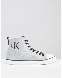 graue Turnschuhe von Calvin Klein