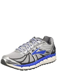 graue Turnschuhe von Brooks