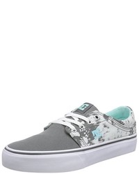 graue Turnschuhe von DC Shoes