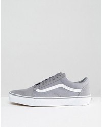 graue Turnschuhe von Vans