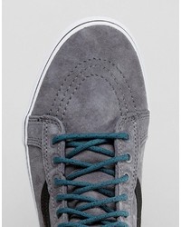 graue Turnschuhe von Vans